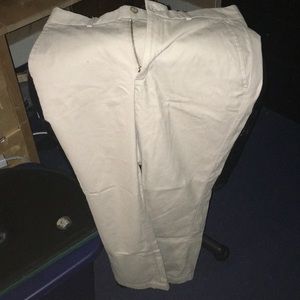 Banana Republic 30x30 Aiden Chino Khaki Pants